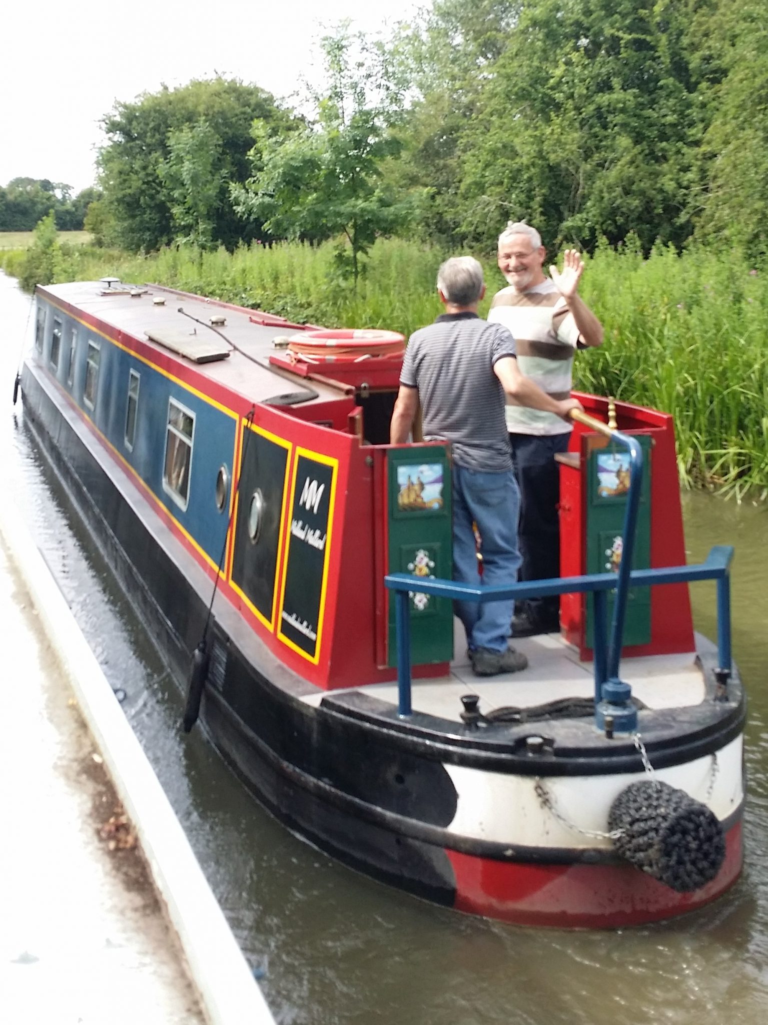 Narrowboat Holiday setting off from Market Bosworth.